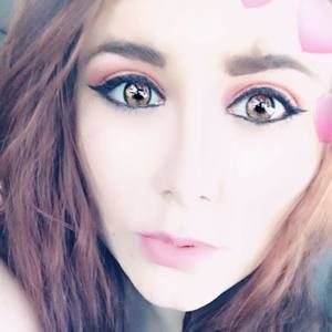 Meet your Posher, Lila